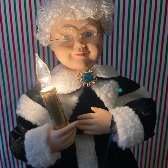 Mrs.Claus motionette - Picture 4 of 7